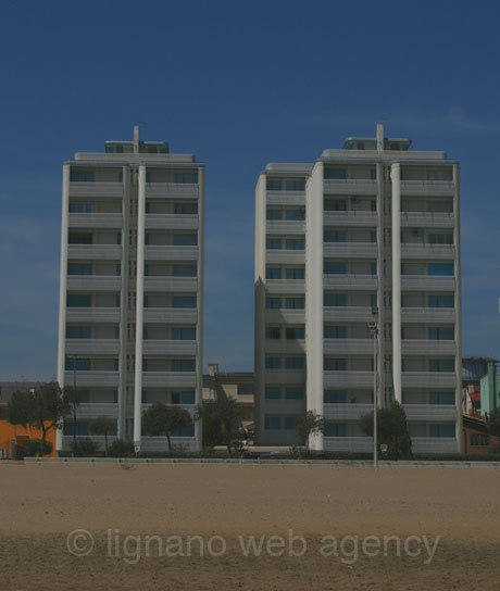 Tenger fele kilatasos apartmantok Lignano Sabbiadoroban foto